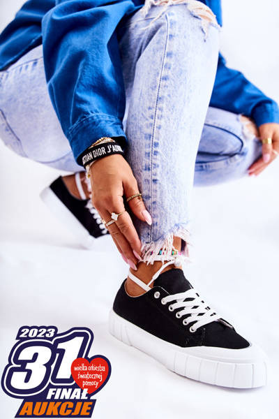 Women's Sneakers Auf Der Plattform Schwarz Kommt