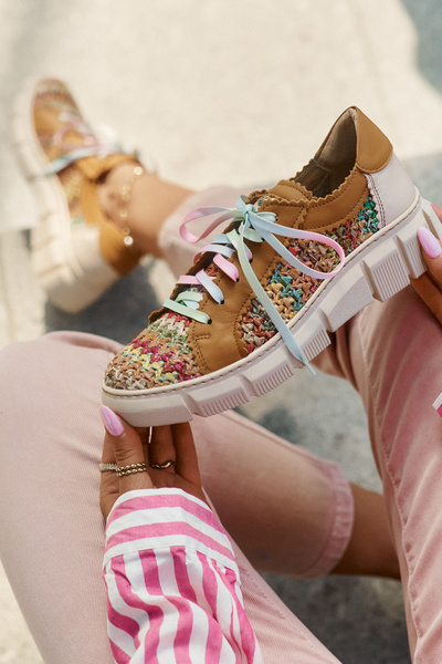 Pantofi Din Piele Pentru Femei Maciejka 05850-29 Multicolor