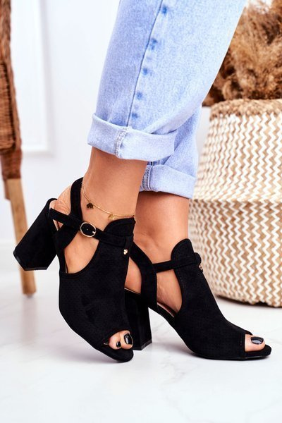 Sandale pentru femei pe post -openwork Kira negru