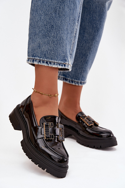 Mocassins en cuir verni pour femmes avec décoration Noir Ysandra