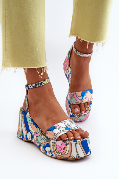 Patterned Platform and Wedge Sandals Multicolor Wiandia