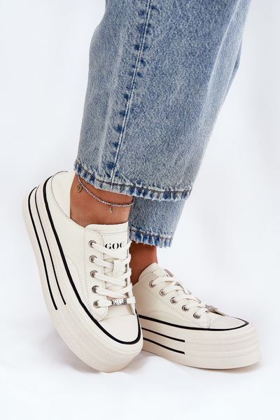 Baskets En Cuir Femme Sur Plateforme GOE RR2N4106 Blanches