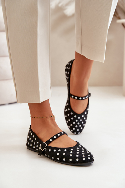Ballerines Décorées Avec Bride Eco Daim Noir Tirilissa