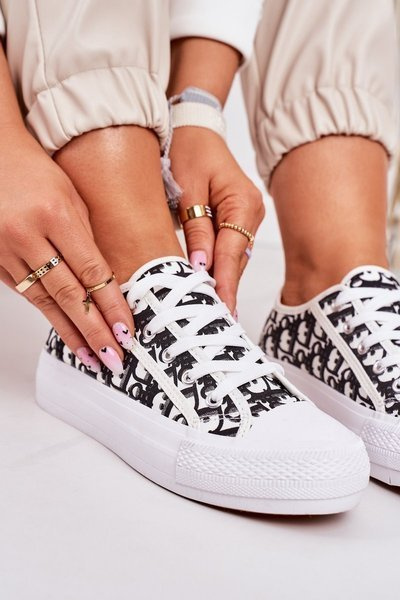 Women's Daphne Logger Sneakers Schwarz und Weiß