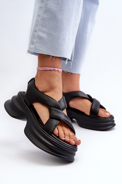 Zazoo 2743 Sandales compensées en daim Noir