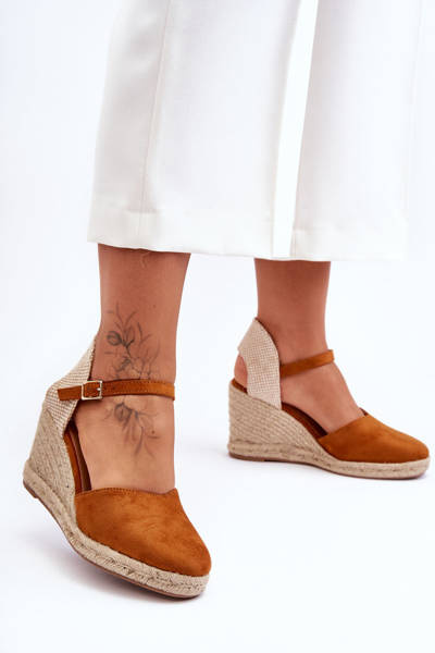 Wildleder Sandalen mit Plateau Braune Selfoss