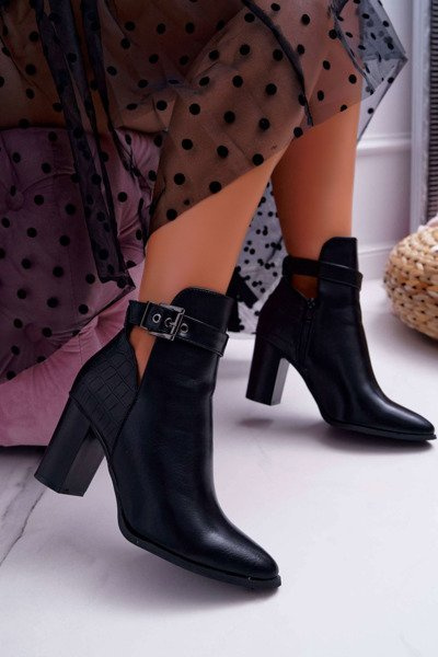 Women's Heeled Boots Black Getren