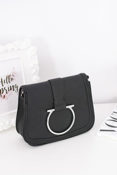 Moteriška juoda elegantiška pašto dėžutė