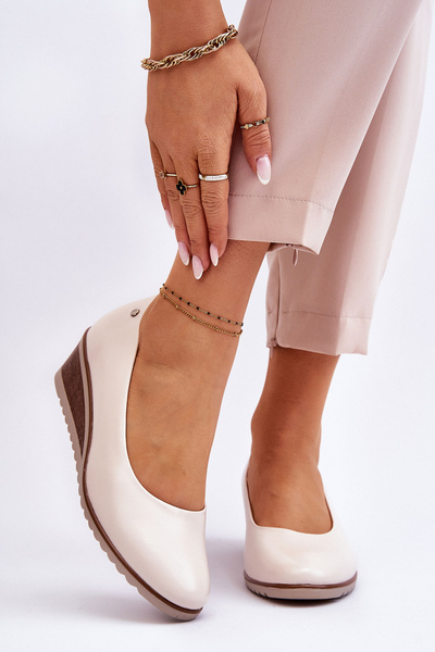 Klassische Keilpumps beige Graysen