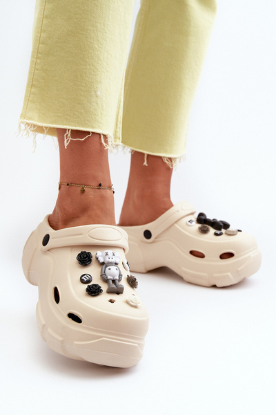 Sabots légers en mousse pour femmes sur semelle épaisse Beige Matirra