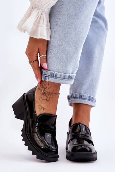 Lakuoti Pumps Loafers ant aukštakulnių Black Jay
