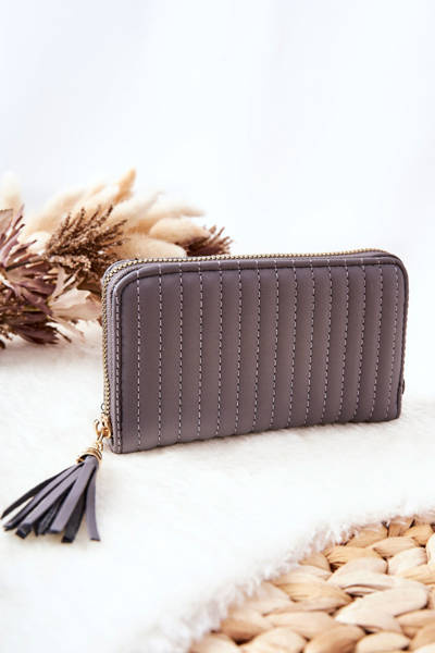 Gesteppte Brieftasche mit Quaste Grau
