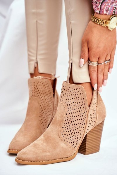 Bottes Aiguilles Femme Daim Ajouré Nuances Beige