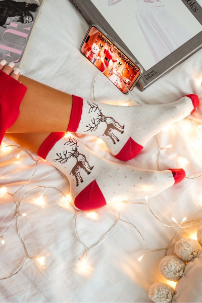 Damen Weihnachtsstrümpfe Mit Rentier Und Punkten Ecru