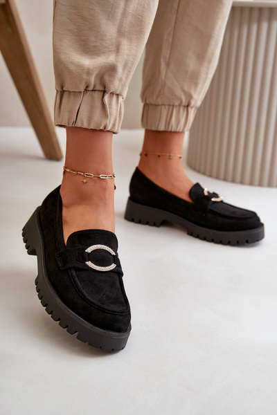 Mocassins pour femmes en éco-daim avec détail brillant noir Avellina