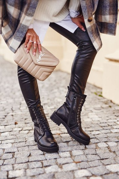 Női csizma fekete Support Me