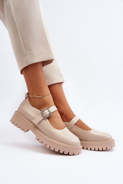 Chaussures pour femmes en cuir verni beige avec boucle décorative Lindnessa