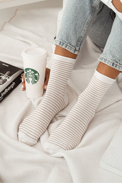 Damen Druckfreie Socken Mit Dünnen Streifen Ecru