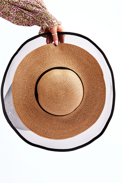 Chapeau en maille pour femmes à la mode Beige