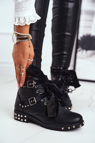 Bottes Femme Rivets Pointes Noir Magnet