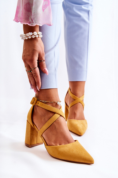 Fashionable Sandals On A Bar Yellow Sinari