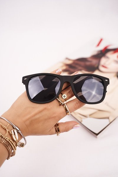 Unisex juodi akiniai nuo saulės