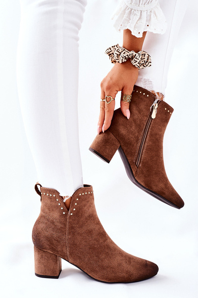 Frauen Brinlack Beige Wildleder Stiefel