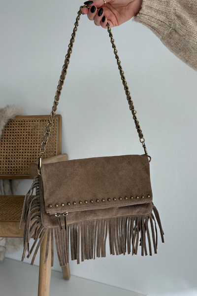 Sac en suède à franges avec chaîne beige foncé Narella