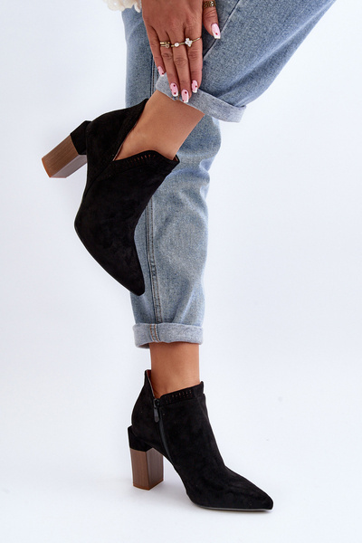 Ankle Boots with Lace Pattern Black Vailen