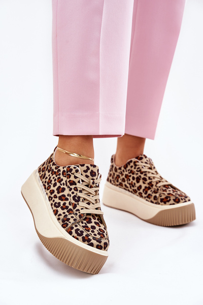 Sneaker Auf Massiver Plattform Glatt Beige Tirvanis