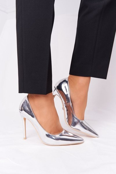 Elegante lackierte Lu Boo Silber Stilettos