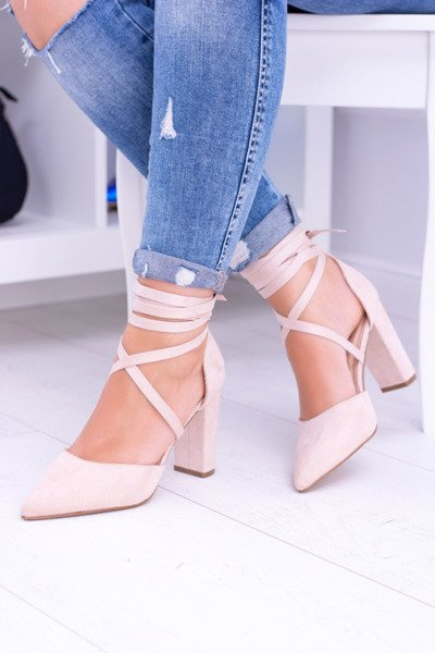 Női Stiletto Strappy Tiered Beige Demmi pumpák
