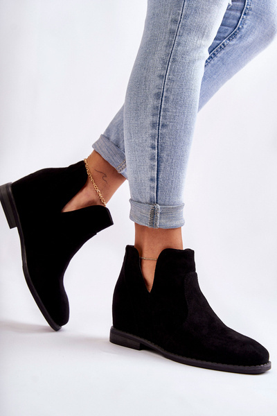 Suede Boots With Cut-outs On A Flat Heel Black Henriette