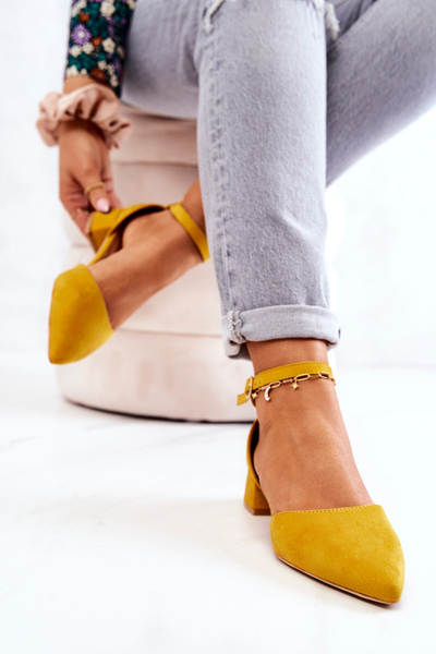 Escarpins pointus en daim Jaune Calliope