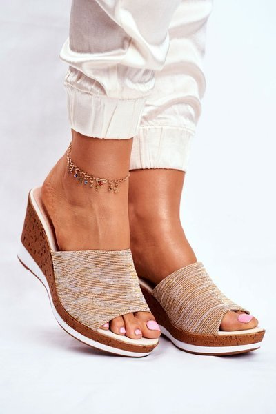 Claquettes compensées pour femmes Sergio Leone Beige SK320