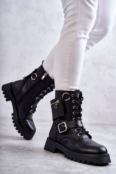 Bottes En Cuir Sur Talons Plats Noir Marlis