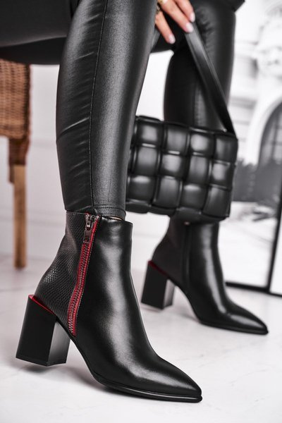 Women’s Boots Decorated Post Black Lippi