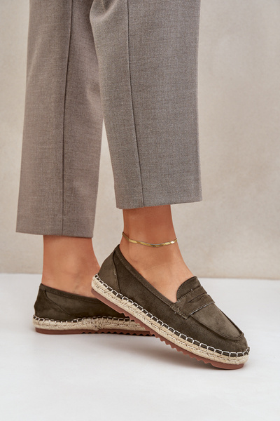 Espadrilles Femme avec tressage en jute sur semelle plate vert foncé Shilova