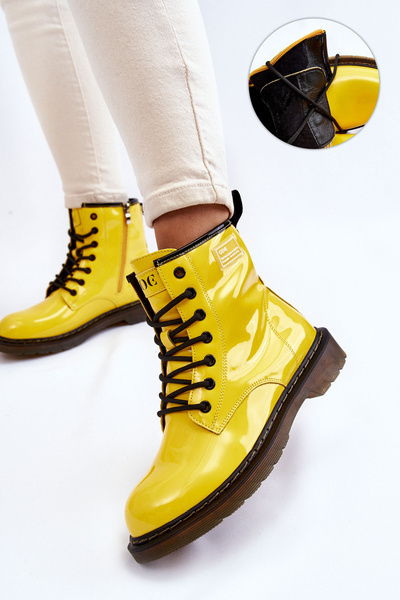 Women's Lacquered Boots Insulated GOE II2N4054 Yellow