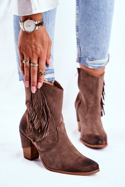 Women’s Boots On High Heel Leather Cappuccino Quintana