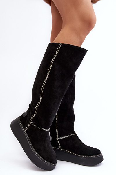 Leder Damen Stiefel auf einer massiven Plattform Maciejka 06312-01 Schwarz