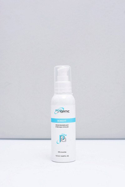 Sérum adoucissant pour la peau du talon régénérant à la bauxite