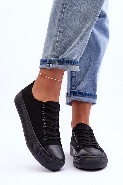 Low Classic Sneakers on Platform Black Jazlyn