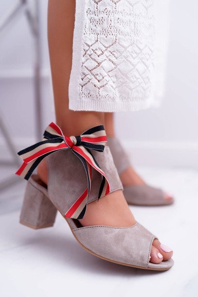Sandale Stiletto pentru femei Maciejka din piele Beige 04038-04