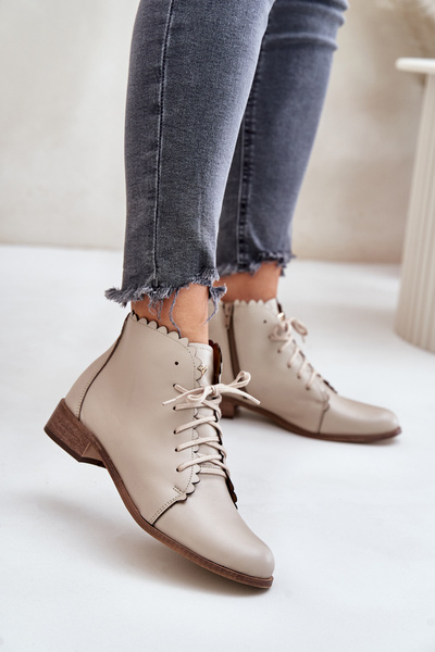 Botine Din Piele Cu Toc Plat Bej Zazoo 2964