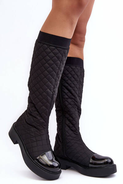 Bottes matelassées à talon plat sur le genou noir Amalfri