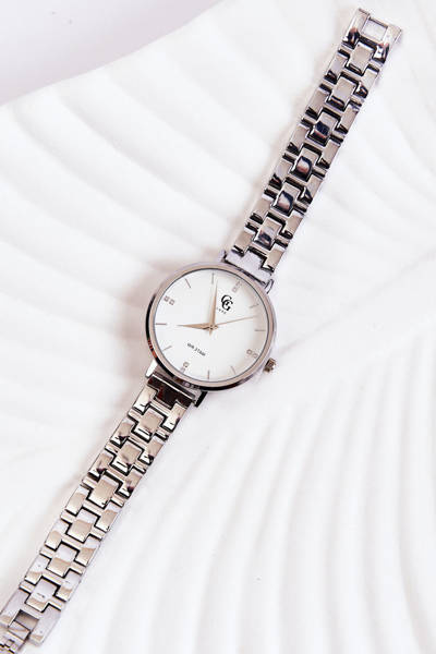 Montre GG Luxe argentée pour femmes avec zircons cubiques