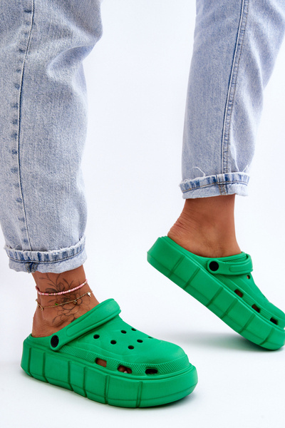Papuci din spumă femei Crocs verde Beckett