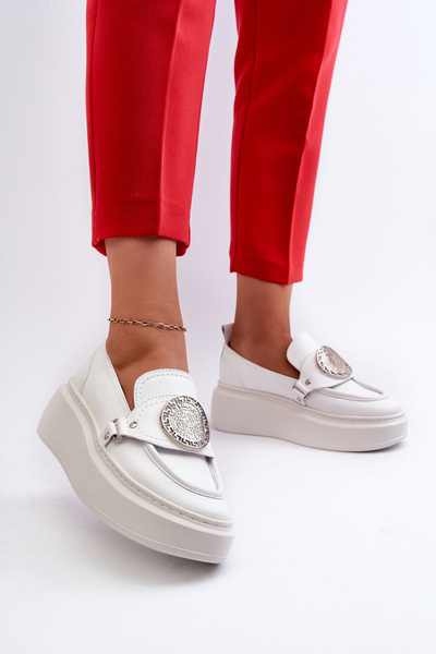 Loafers Din Piele Albă Cu Ornament Zazoo 3486
