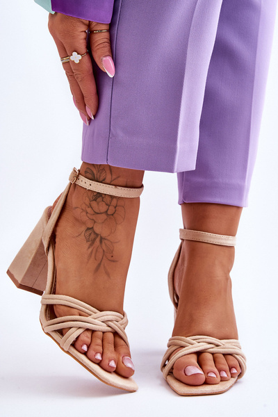 Klassische Wildleder-Sandalen Beige Bernett